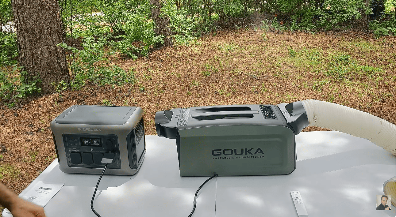 GOUKA RV portable air conditioner cooling an RV campsite during summer camping